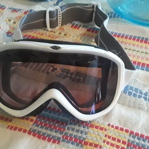 Smith goggles